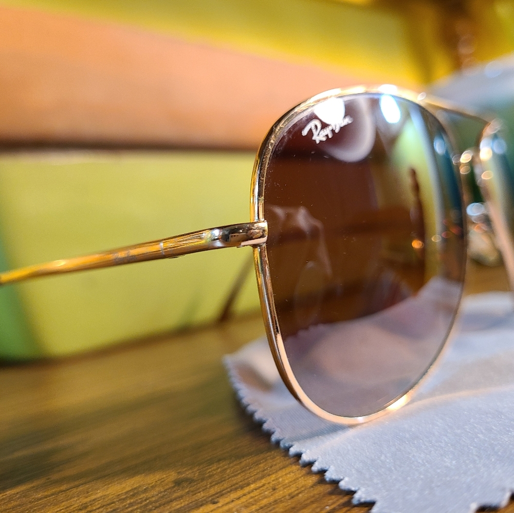 Ray-Ban sunglasses - Picture 12 of 12